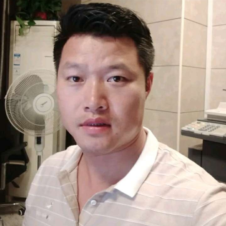 王剑波的照片