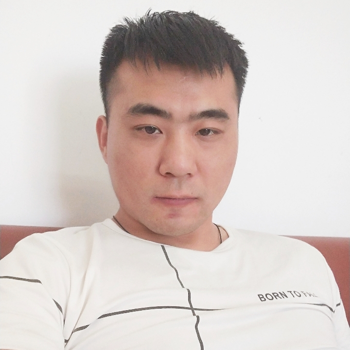 凌冽的照片