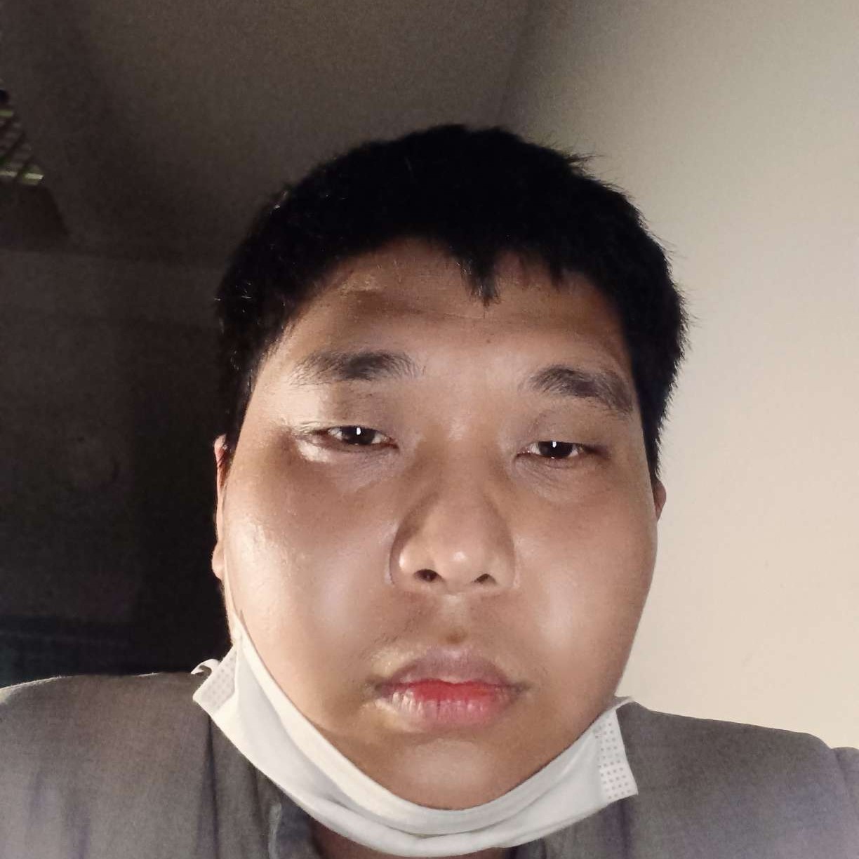流泪的天使轩的照片