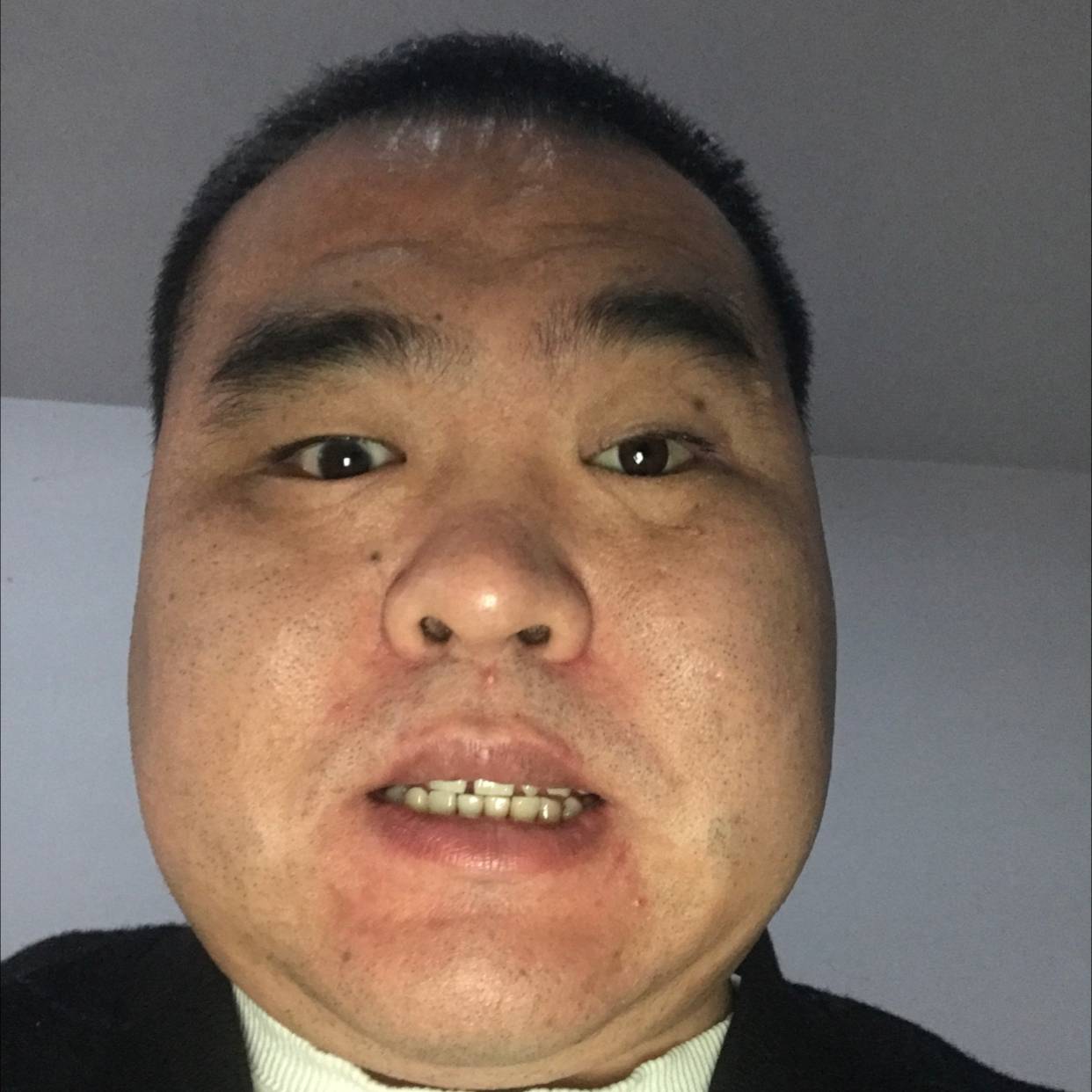 尘宵保卫含蓄的照片