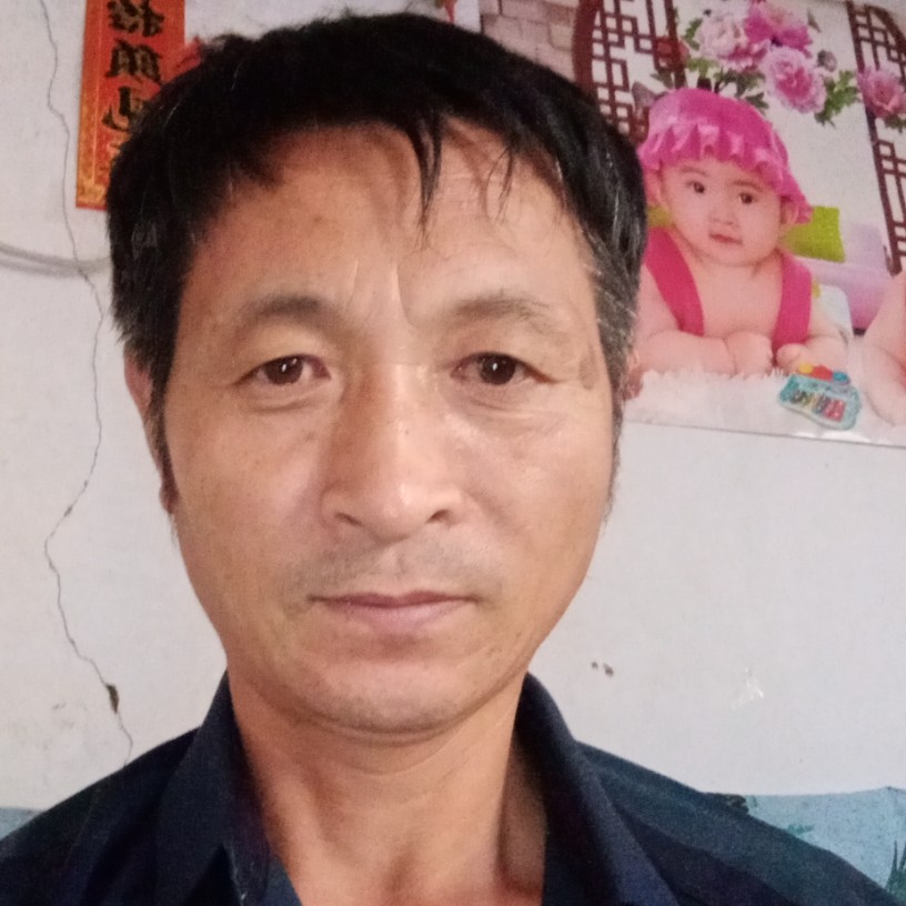 大叔打亲爱的的照片