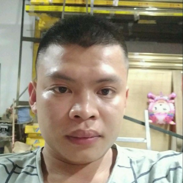 洁净霓裳的照片