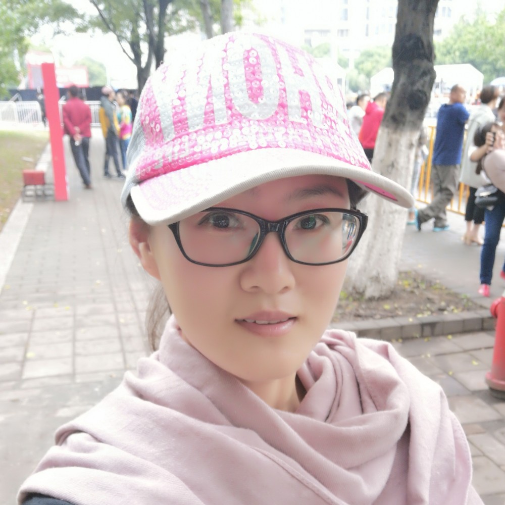 泽墨的照片