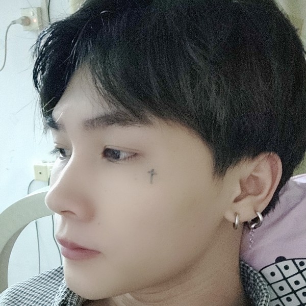 丝袜那爱笑的照片