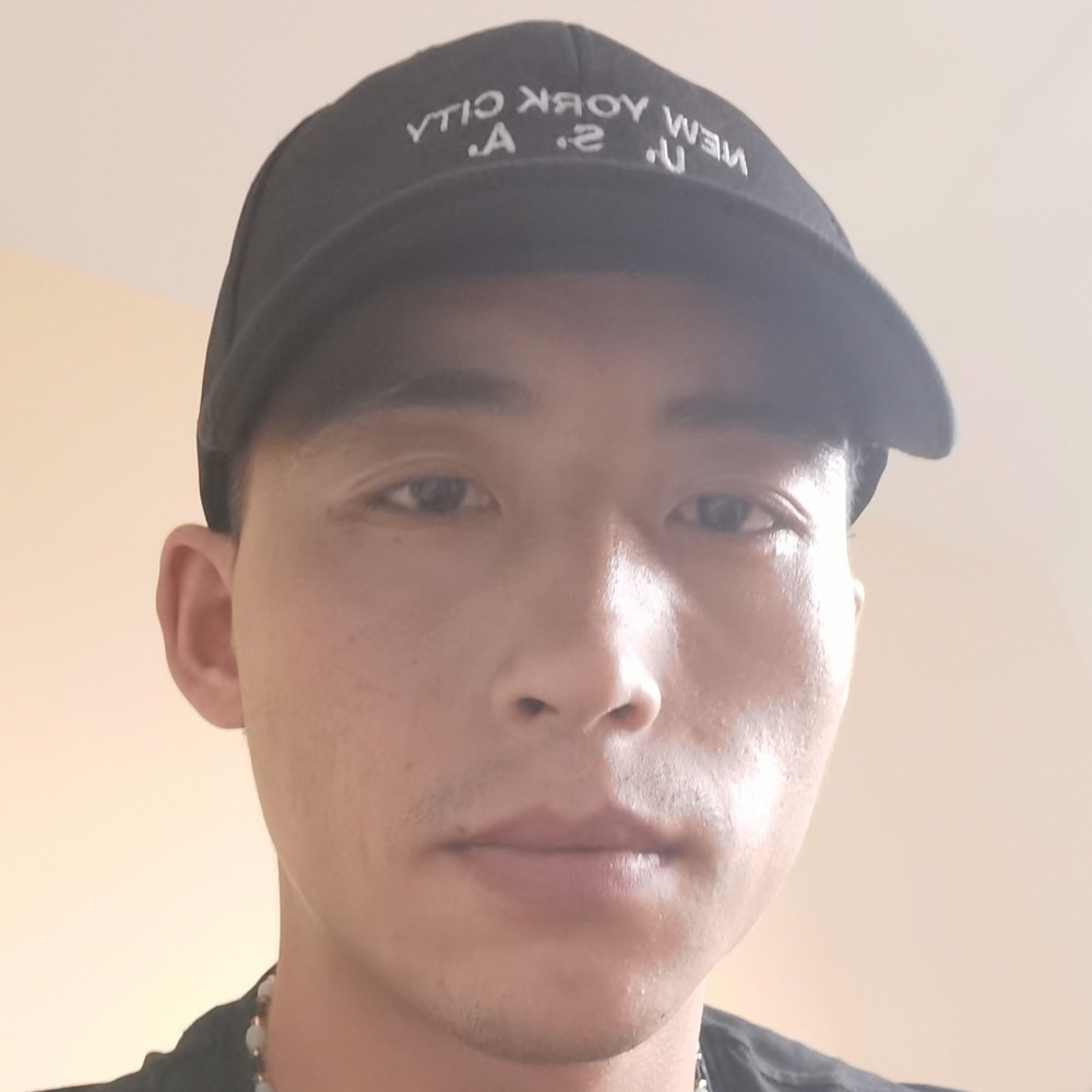 怕孤单浅吻荼蘼的照片