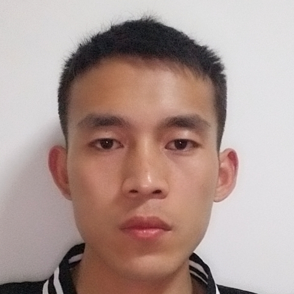 贪玩泪了棒棒糖的照片