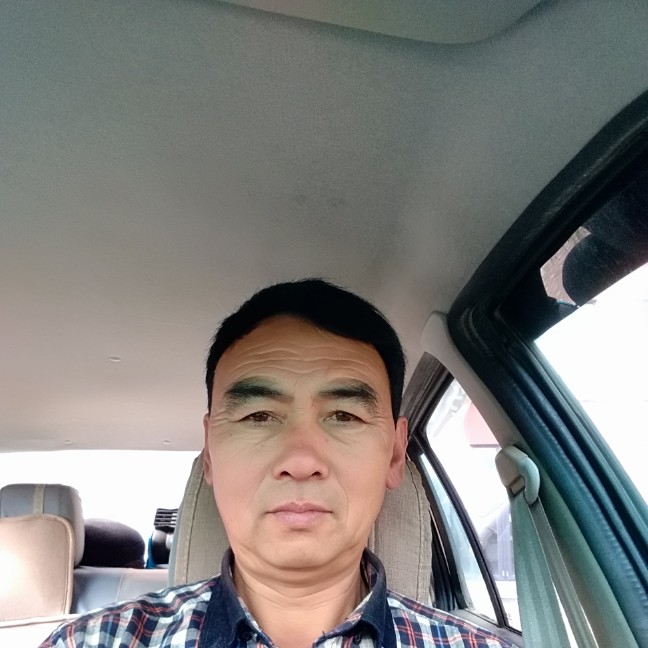 浅唱尊云的照片