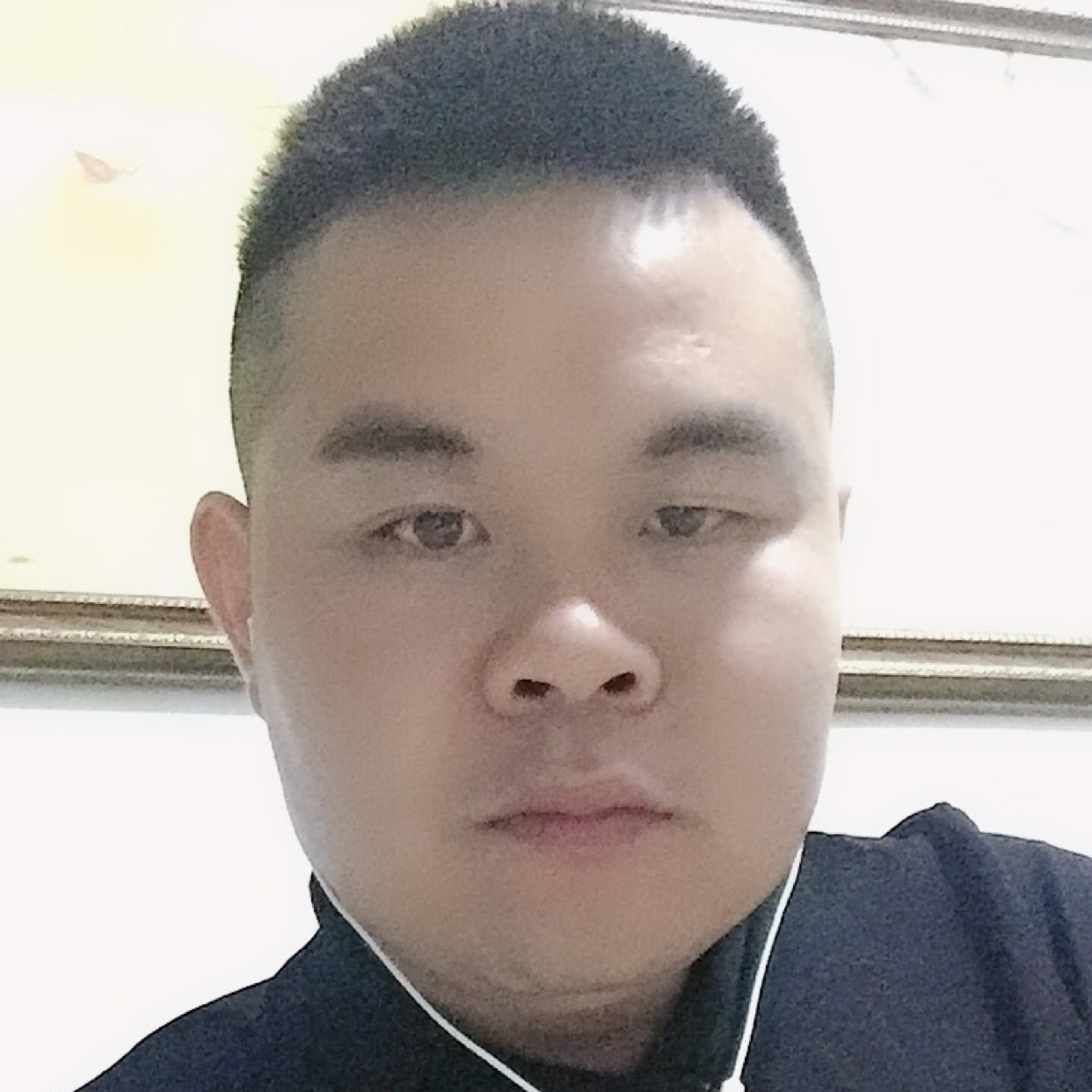 后生仔默少的照片