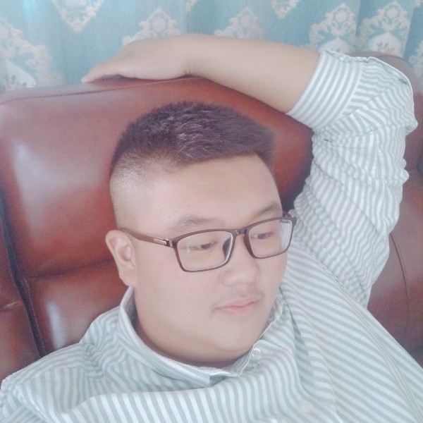 小阿丰的照片