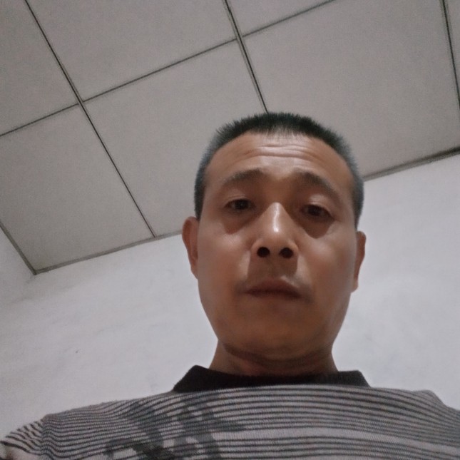 醉熏等待枕头的照片