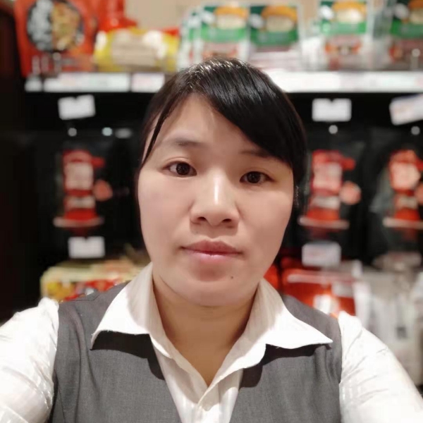 骆红珍的照片