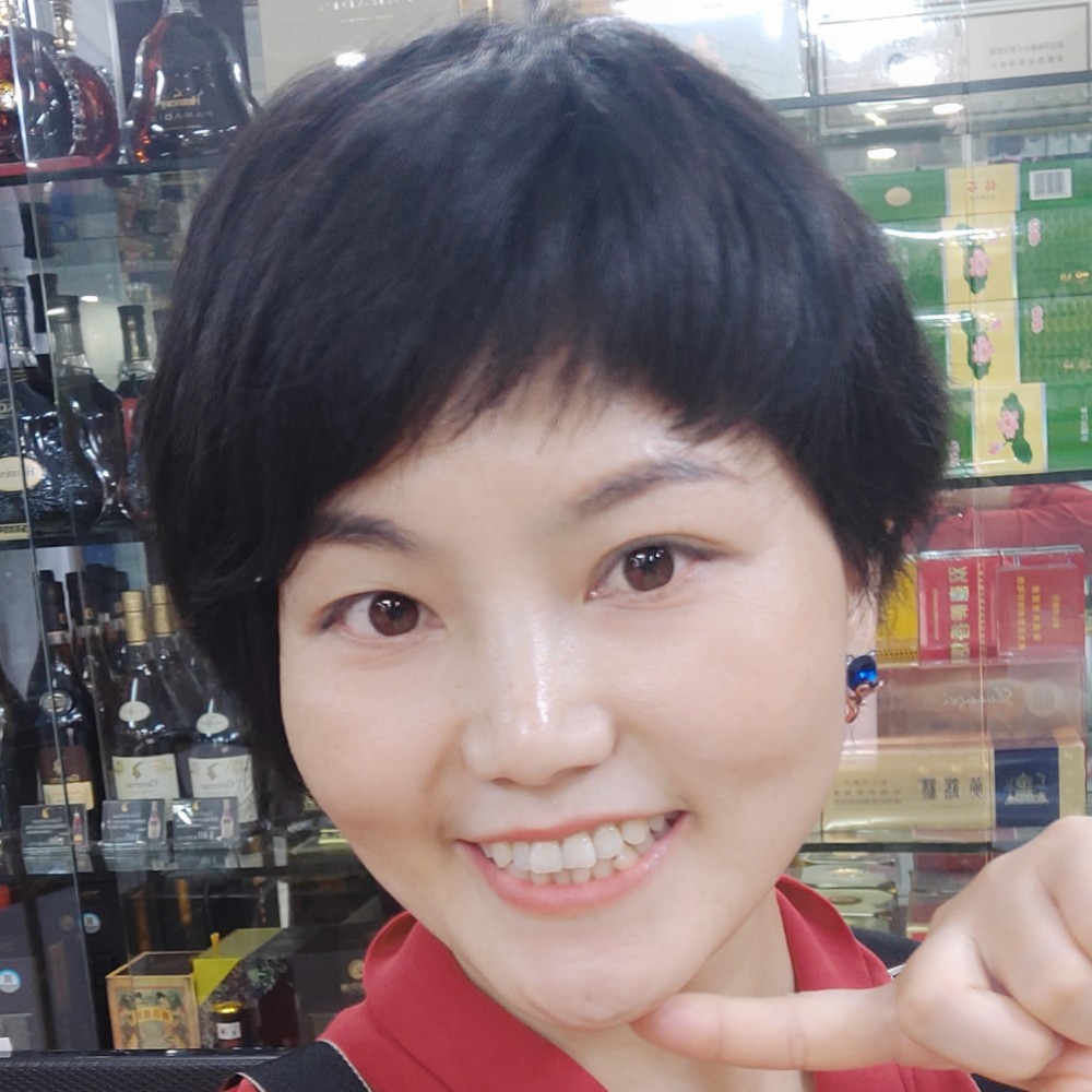 白慕的照片