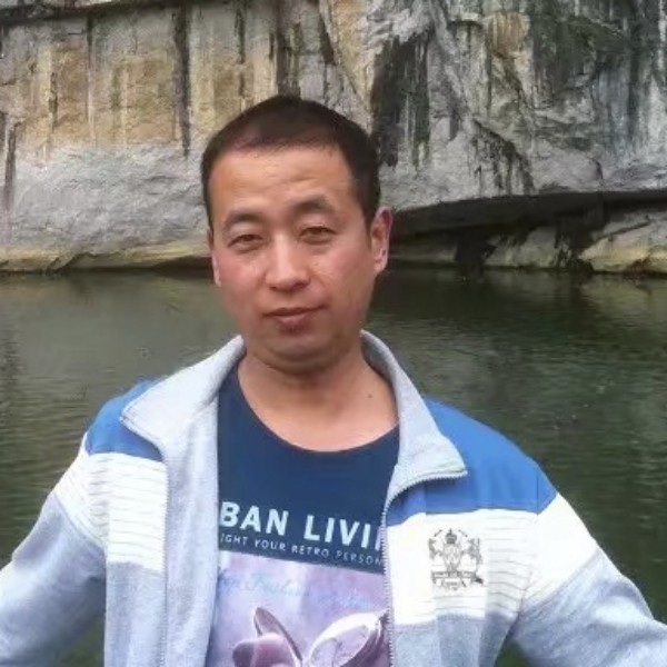 妩媚小鸽子的照片