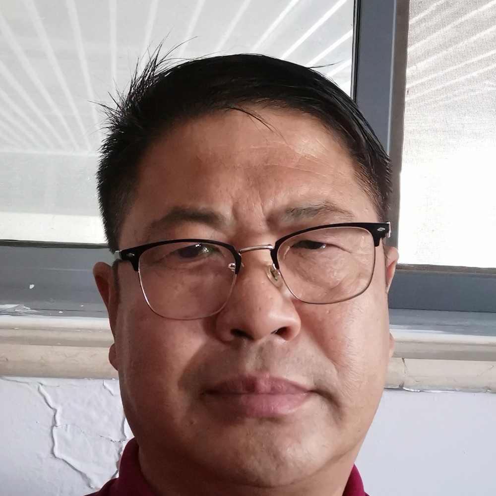 赵立新的照片