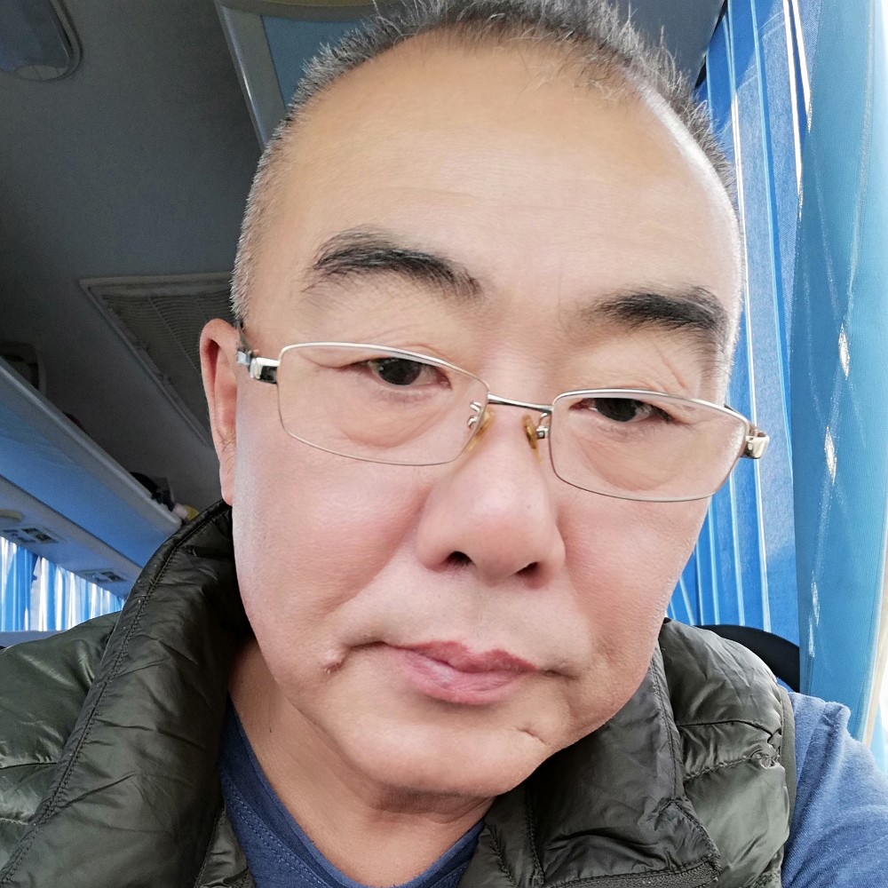 迷路龙哥的照片