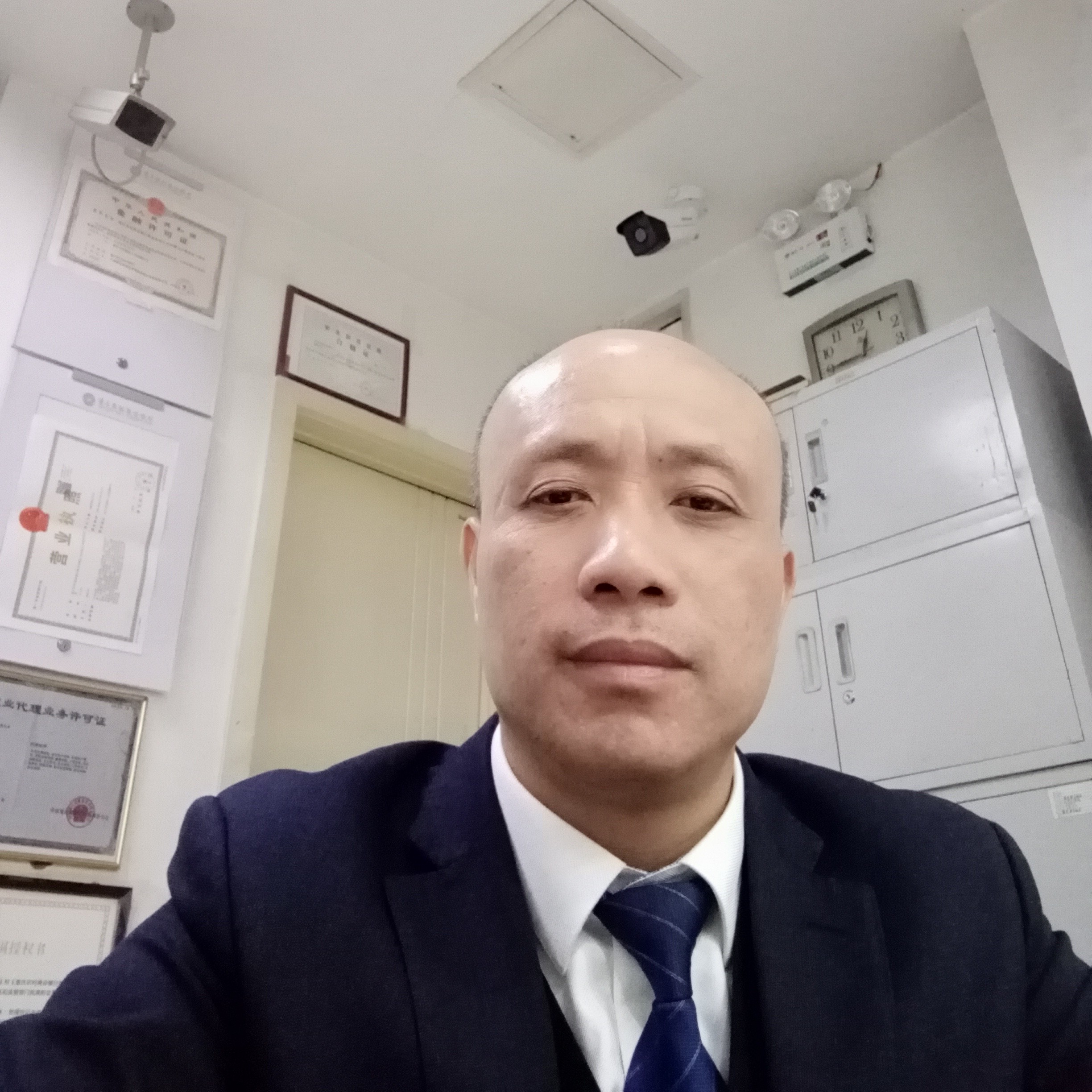 拖岗司令的照片