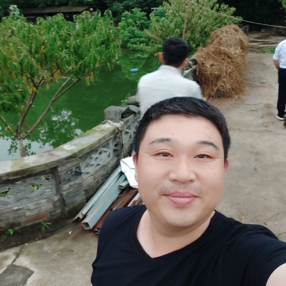 浮生一日白的照片