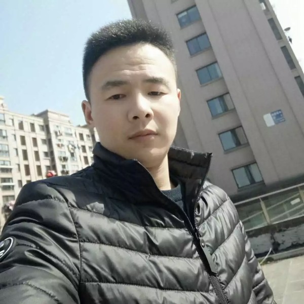 温暖山水的照片