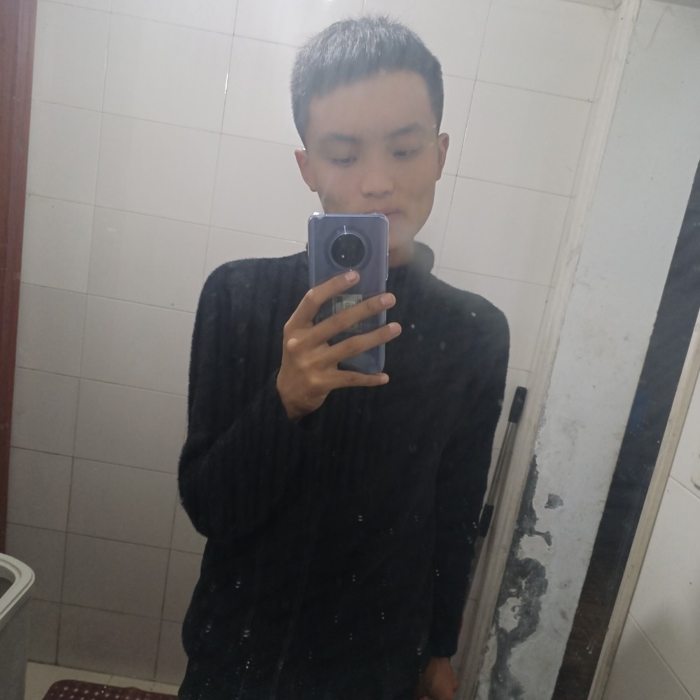 宏宏爱的照片