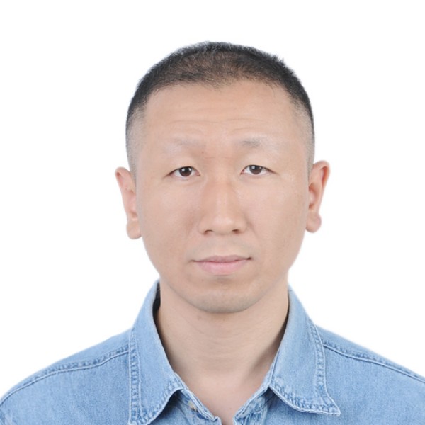 仲达涤生的照片