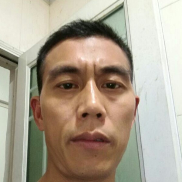 彩虹凝眸高高的照片