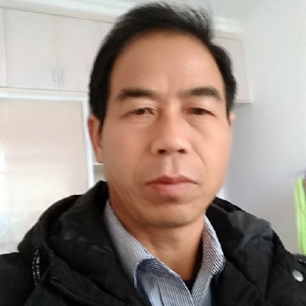毛同君的照片