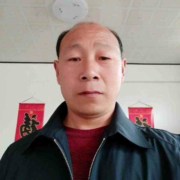 执着漫步帅哥的照片