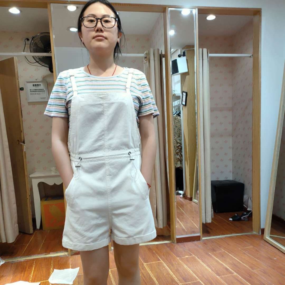 我们的方猫咪的照片