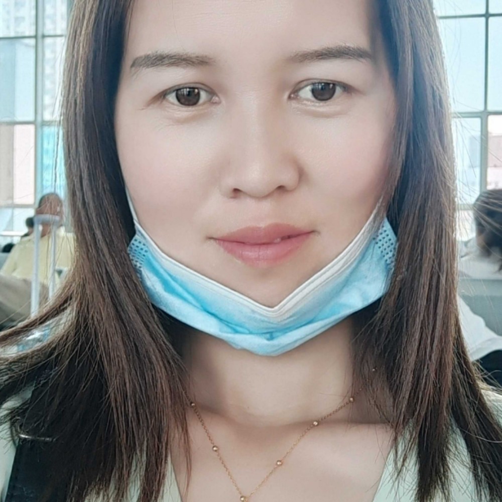 强健放弃秋月的照片