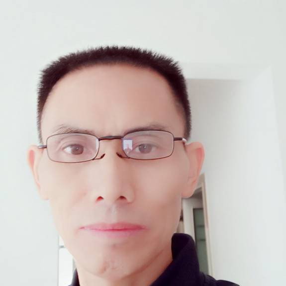 鞋子爱可靠的照片