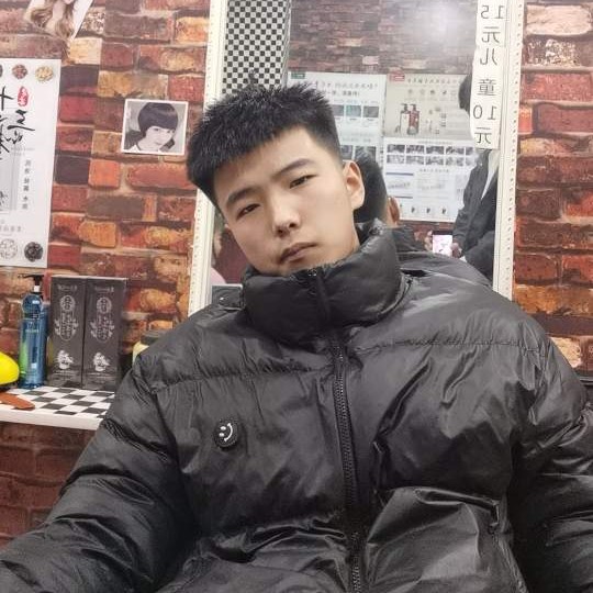 三旬理想，的照片