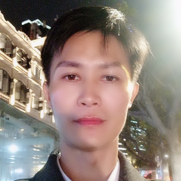 小何，不忘初心。的照片