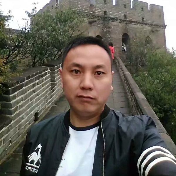 雪糕蹙眉寂寞的照片