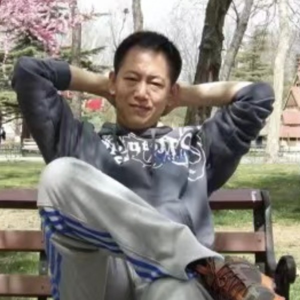 诚信招聘老婆一名的照片