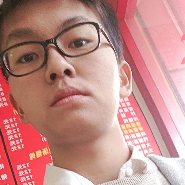 纯情方帅哥的照片