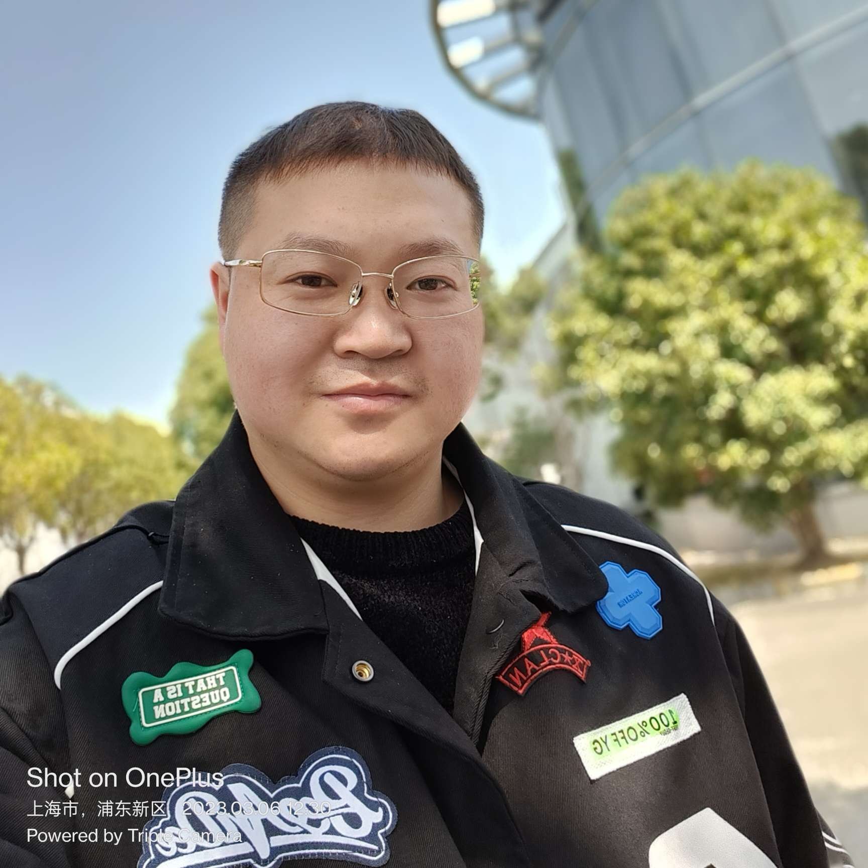 数据线的隐忍的照片