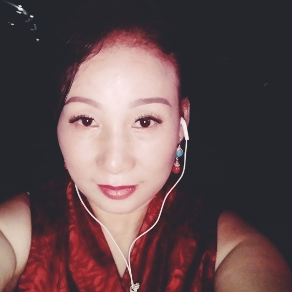 小蘑菇欣慰的照片