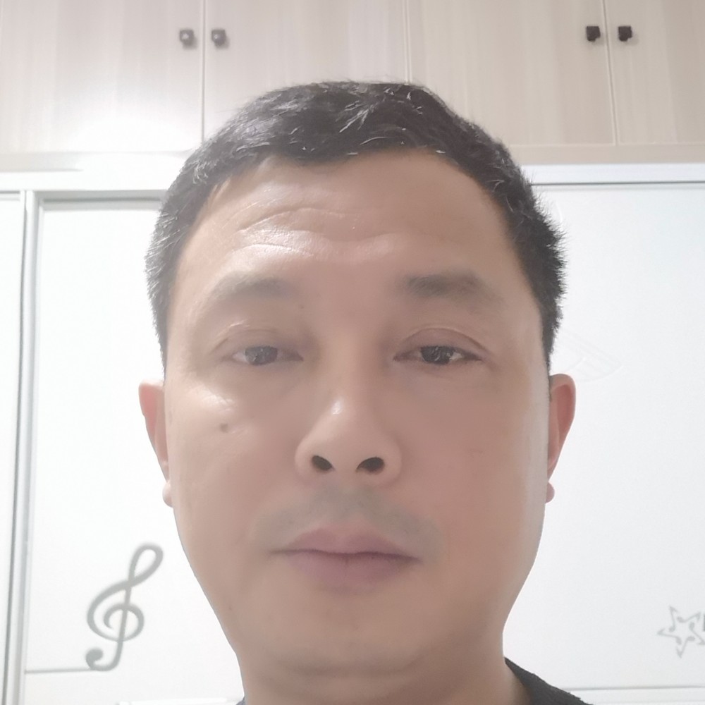 寻找中我的她的照片