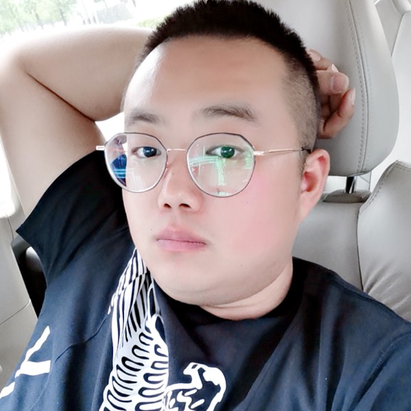 贪玩等待小蘑菇的照片