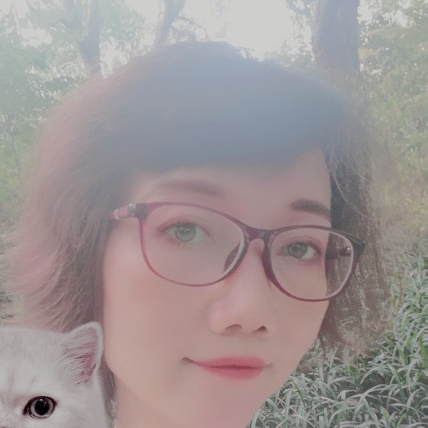 宛静的照片