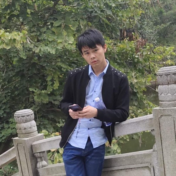绵密蹙眉哑铃的照片