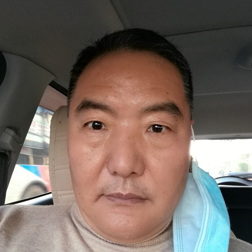 健壮泪了小白菜的照片