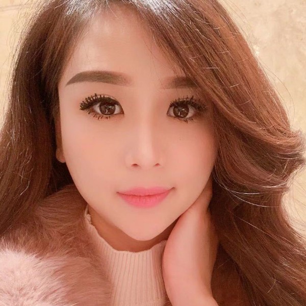 缥缈落后上的照片