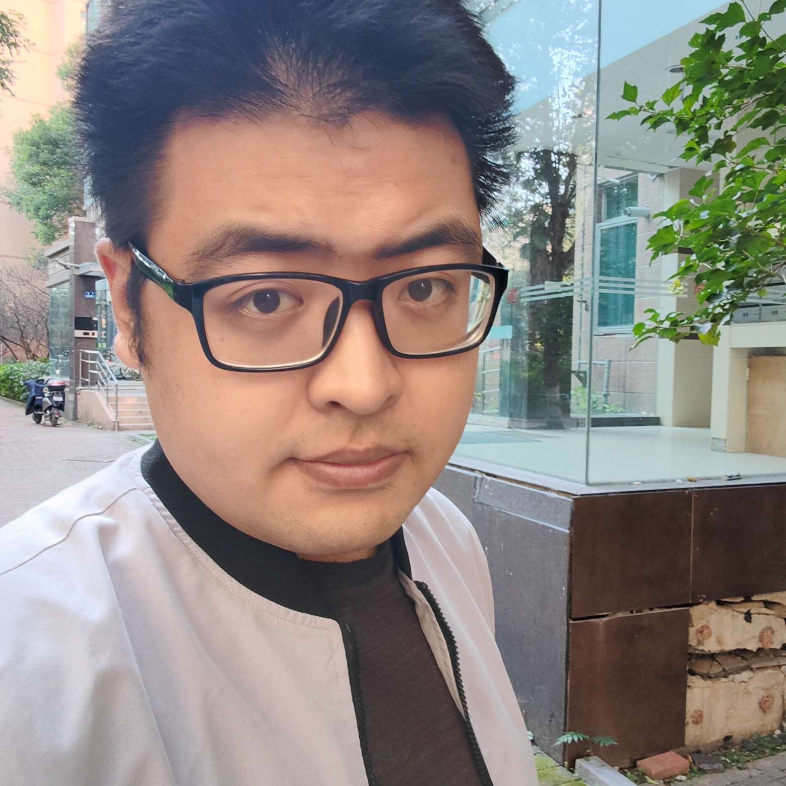 浅唱那衬衫的照片