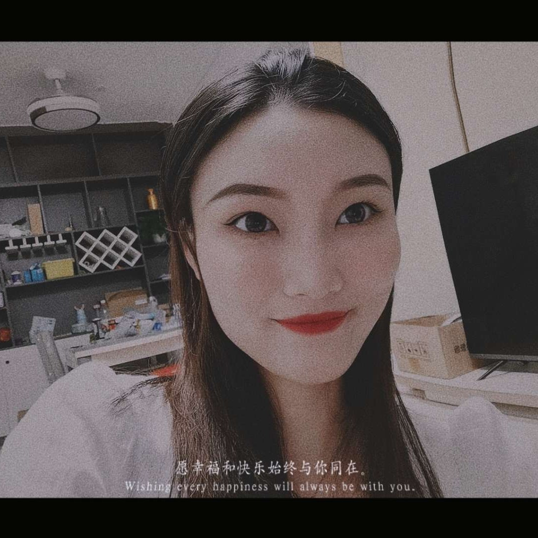 镜子等待怡然的照片