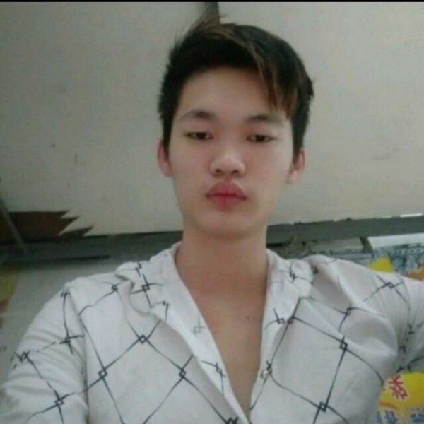 帅气给萝莉的照片