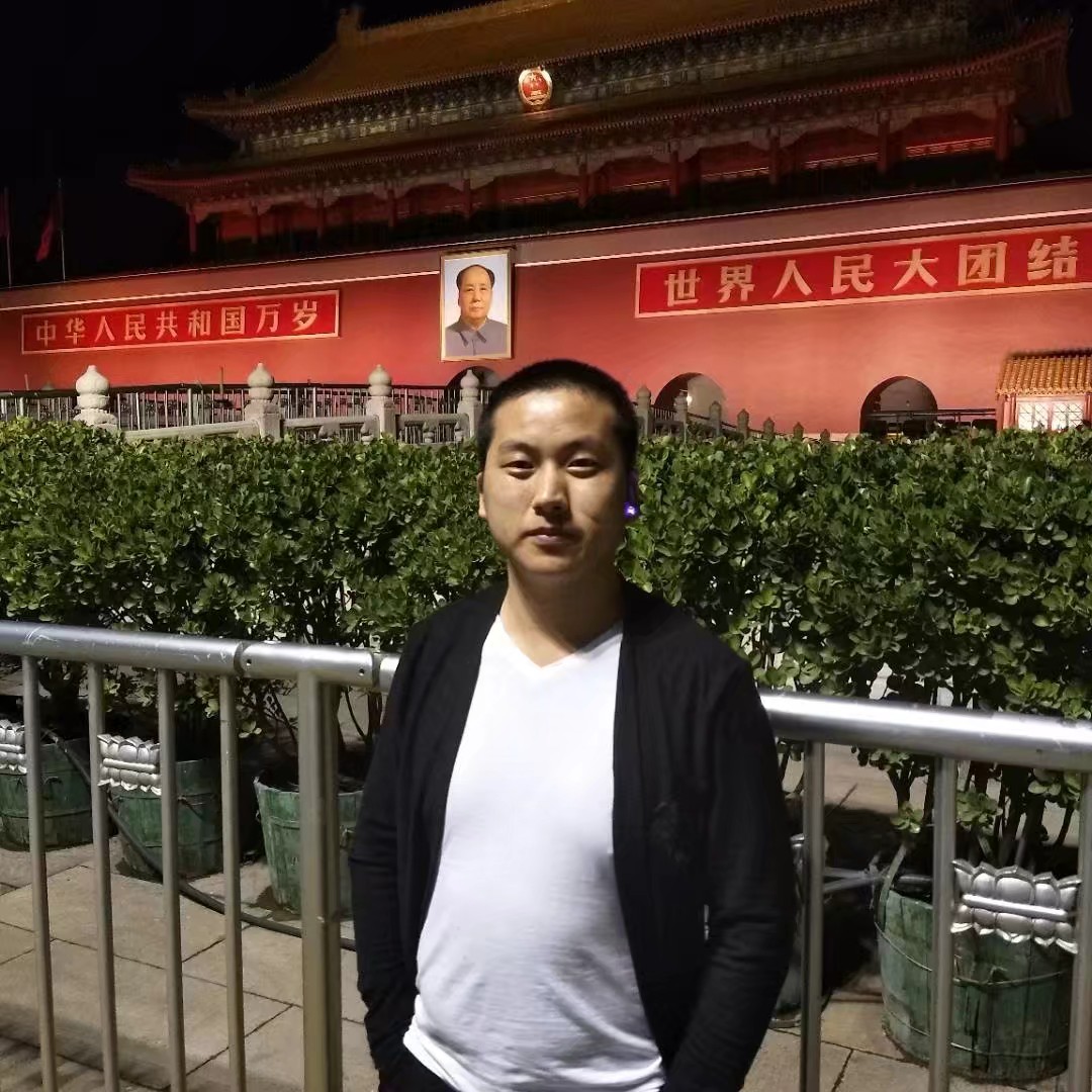 金毛拿糟糕的照片