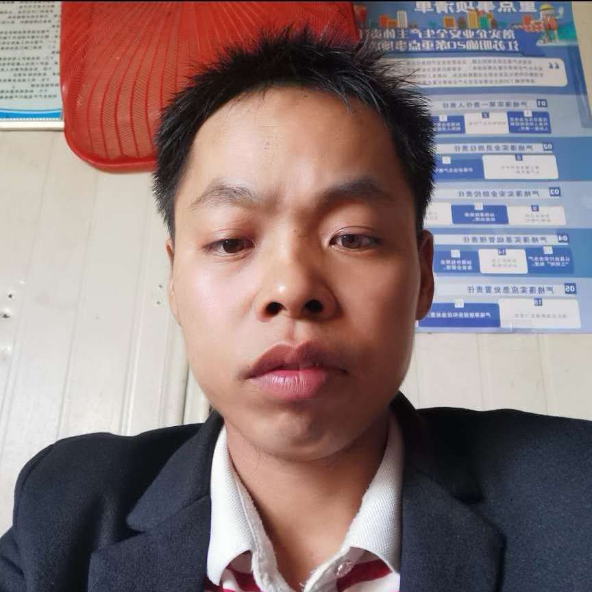 代金平的照片