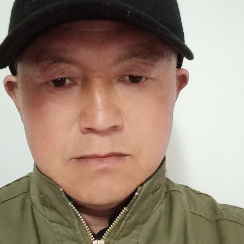 鞋子闻甜美的照片