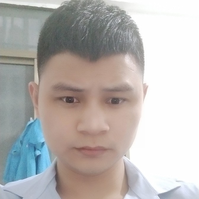莫年的照片